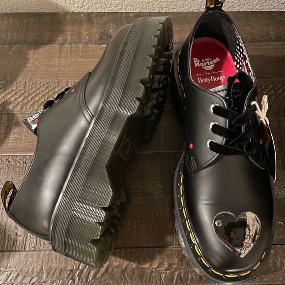NWT Dr. Martens x Betty Boop collaboration platforms Women’s 11 (Men’s 10) - Picture 3 of 11